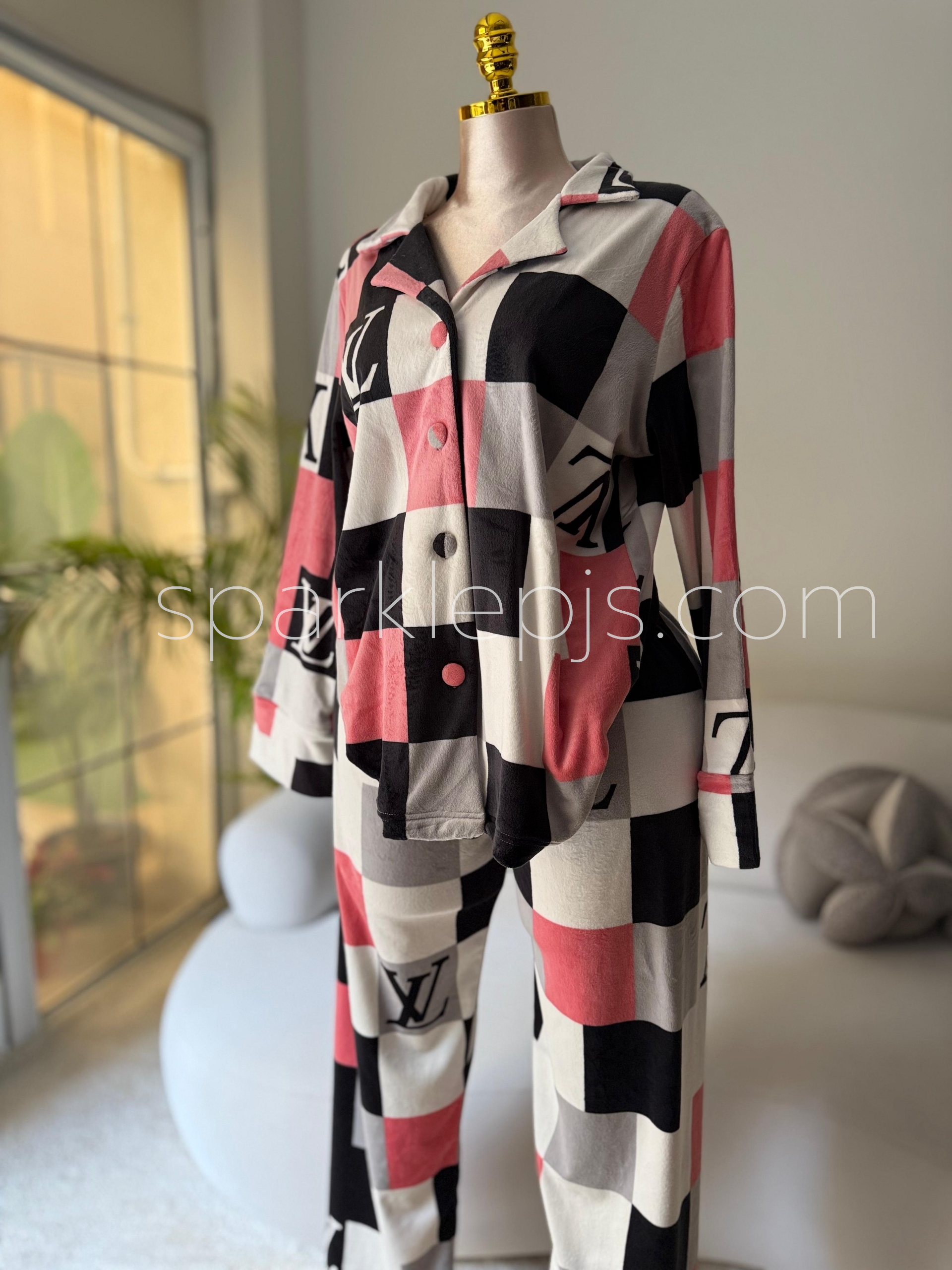 LV Elegance Bloc Sleepwear