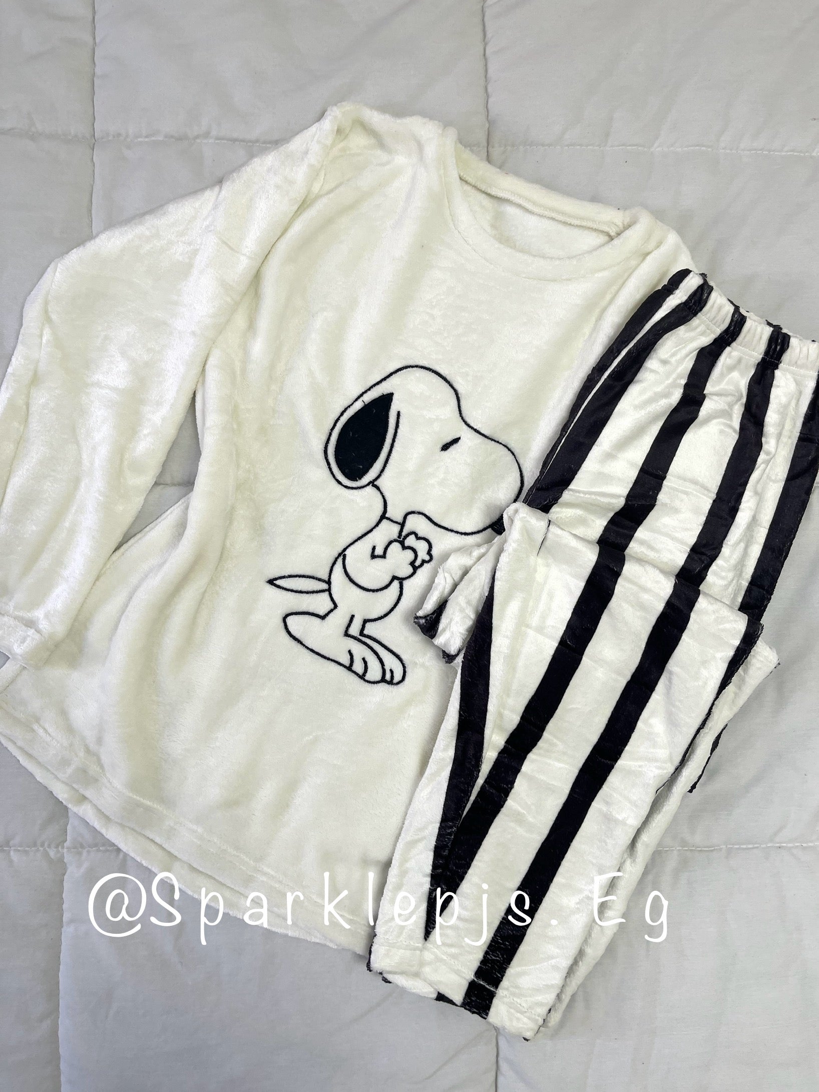 Snoopy fur pajama