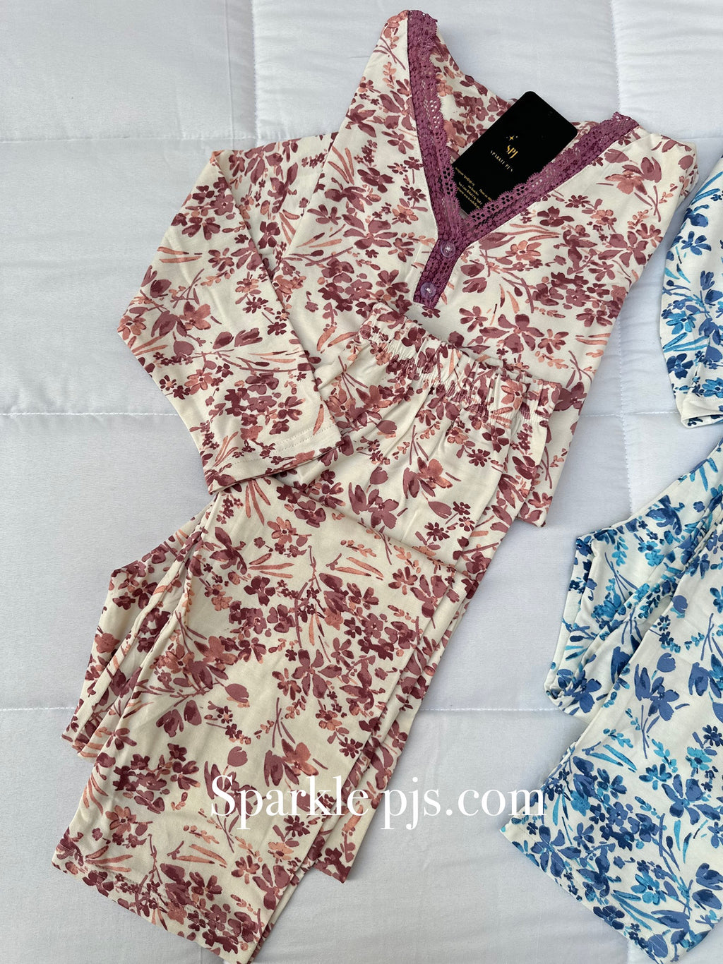 Floral pajamas set