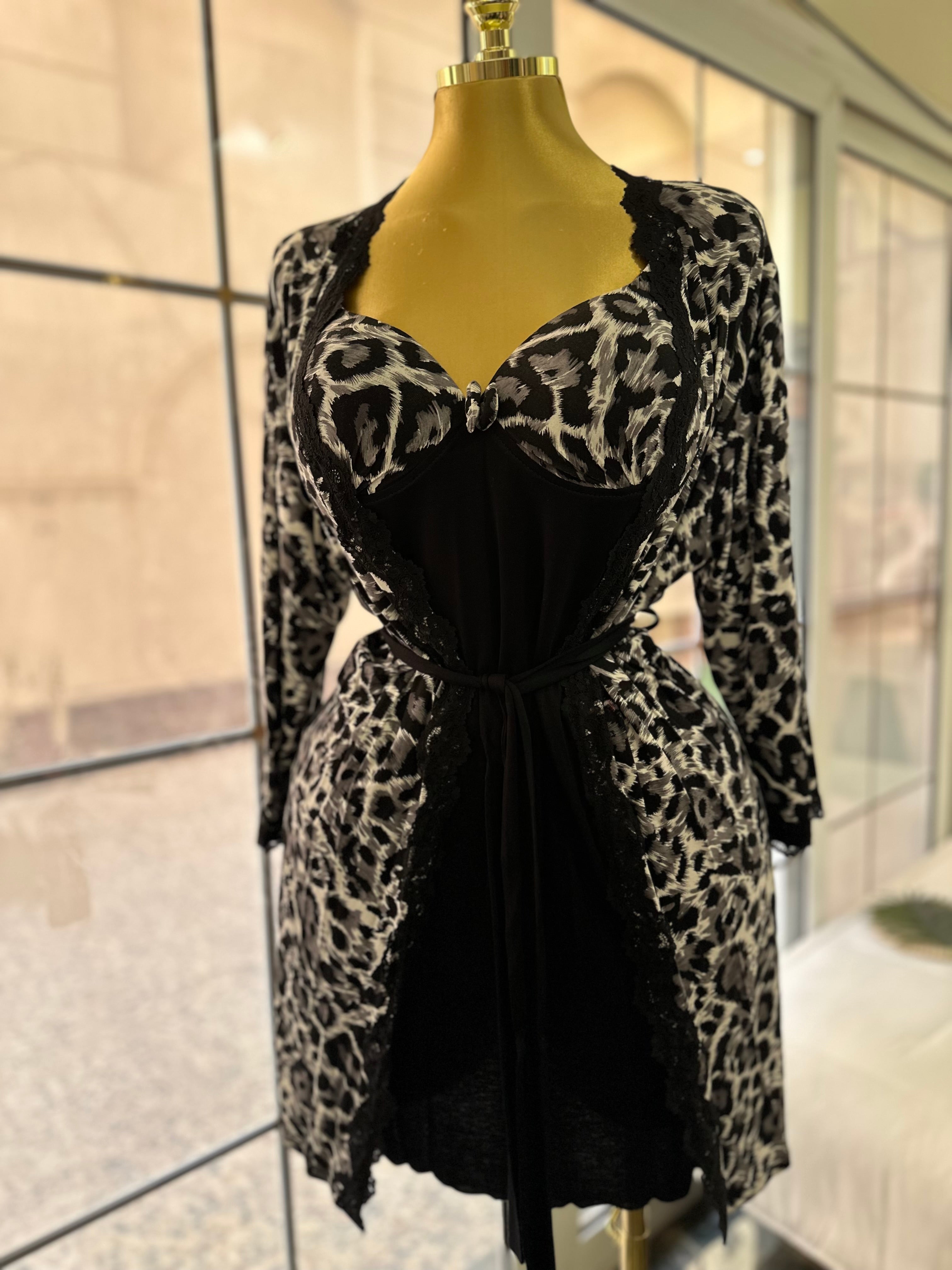Tiger robe set