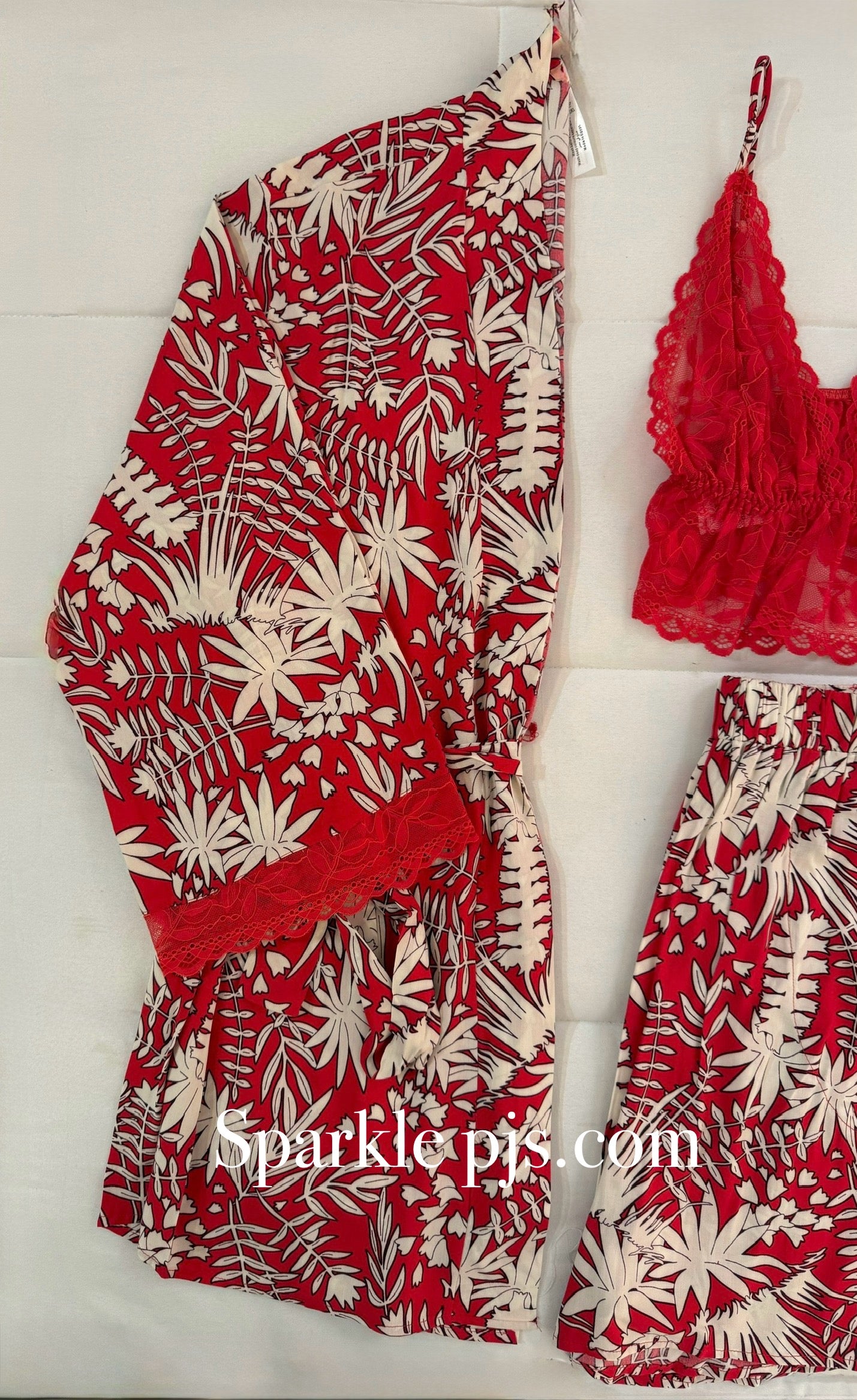 Palm Bliss Lace & Robe Sleep Set