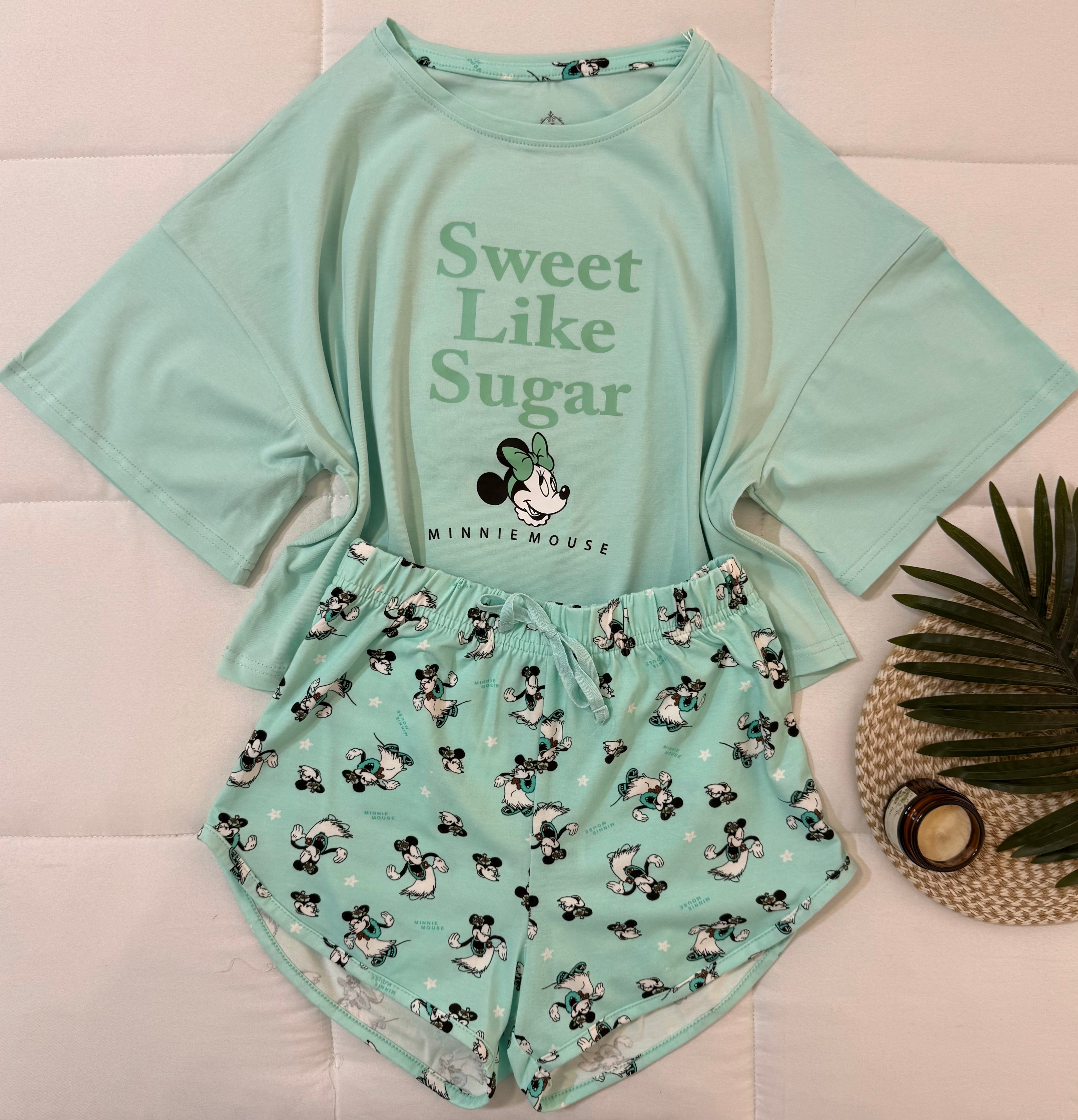 Minne mouse shorts