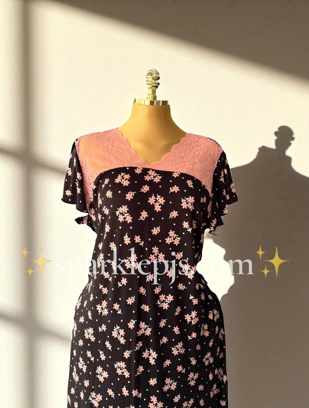 Rosie Glow Nightshirt