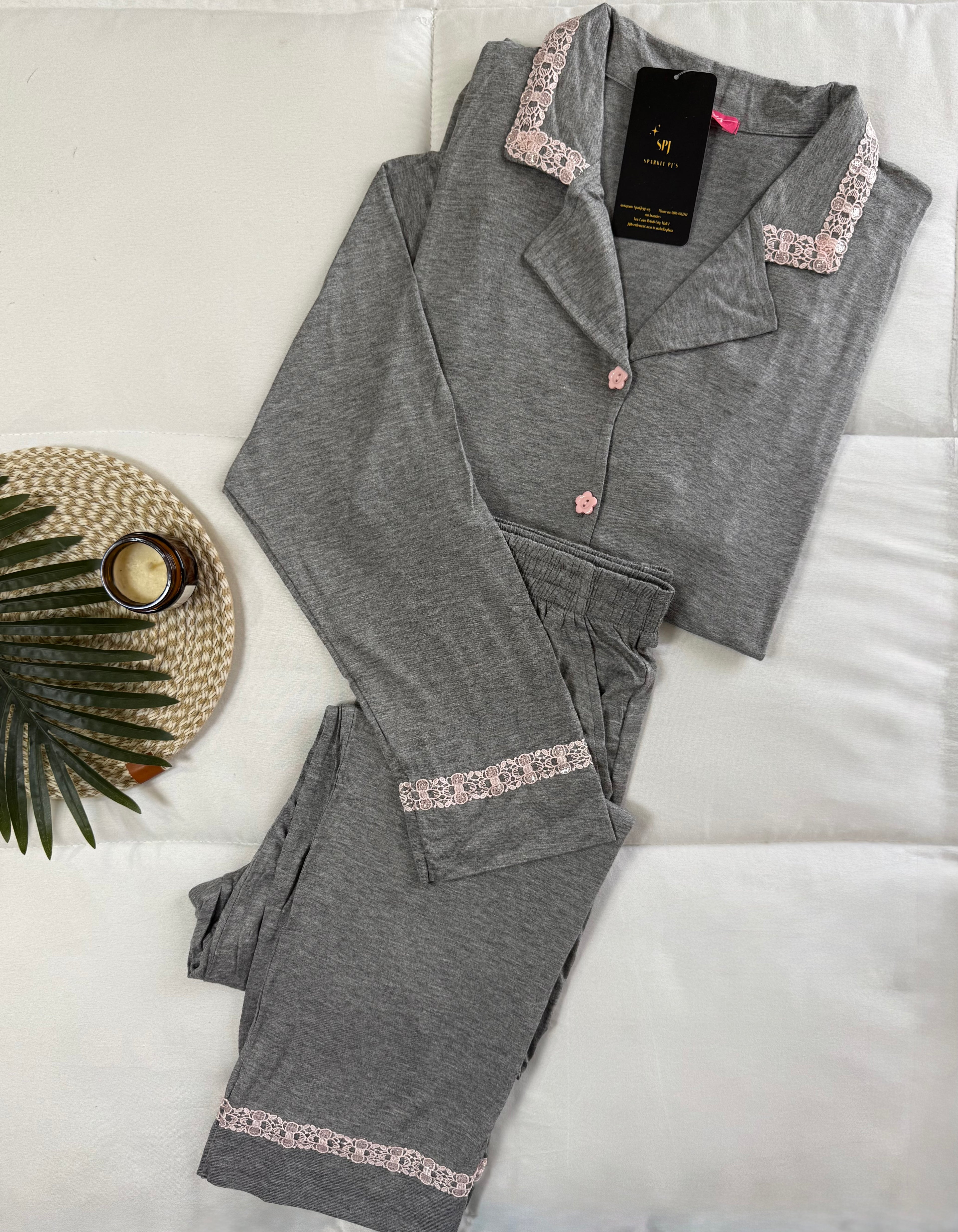 Classic Lace Long sleeve