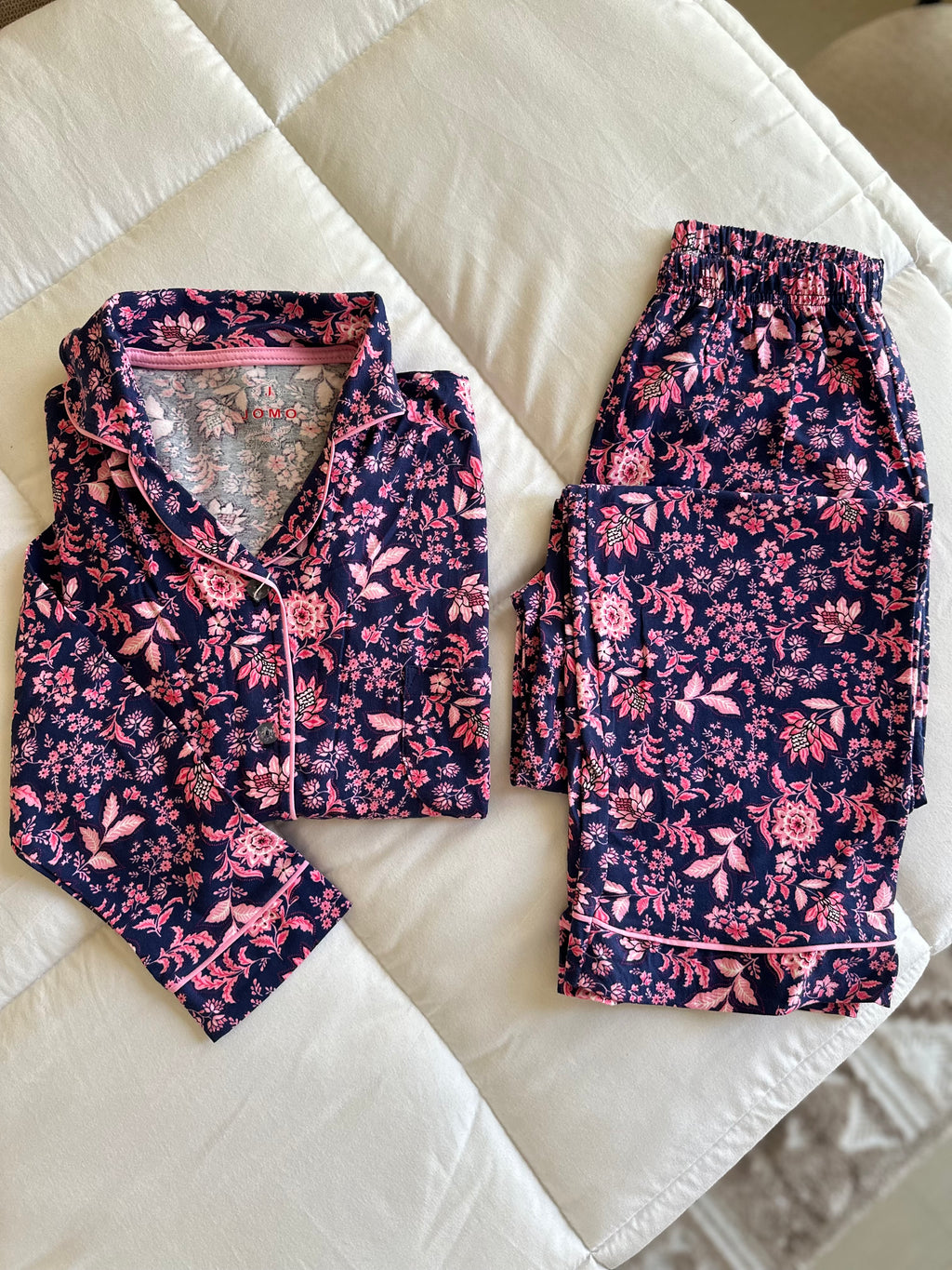 Floral buttoned pajama