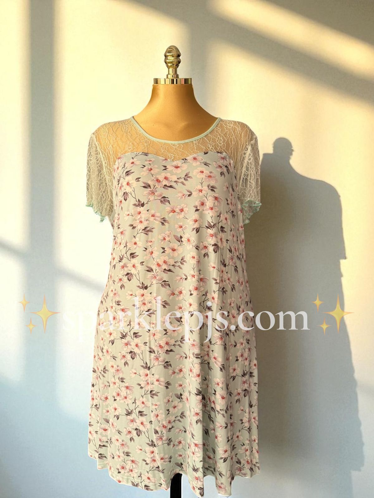 “Brise de Soir Nightshirt ”